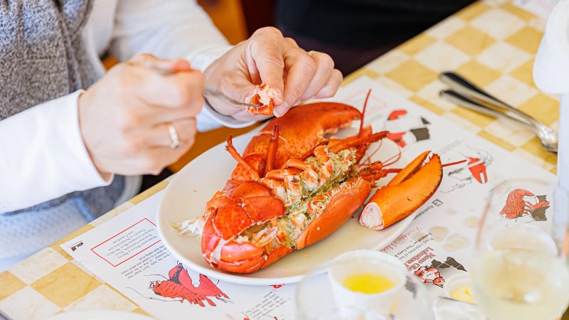 VEN_New_Glasgow_Lobster_Supper_Canada_16.jpeg