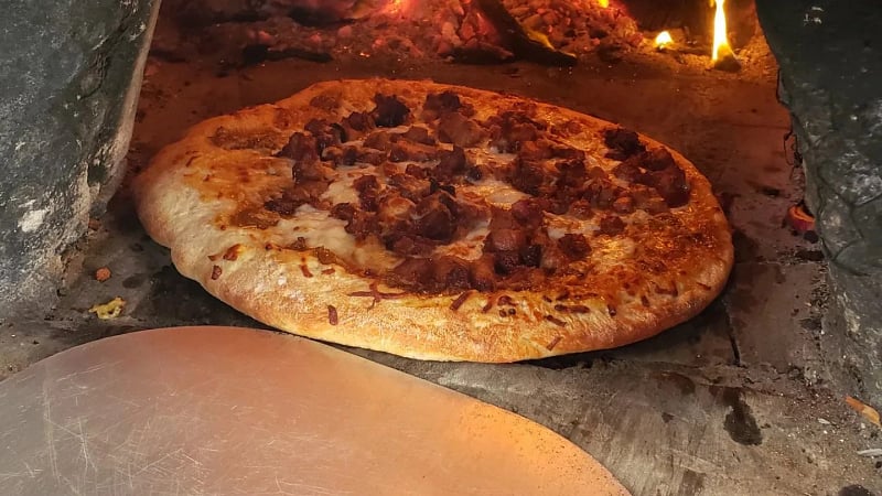 wood fired pizza