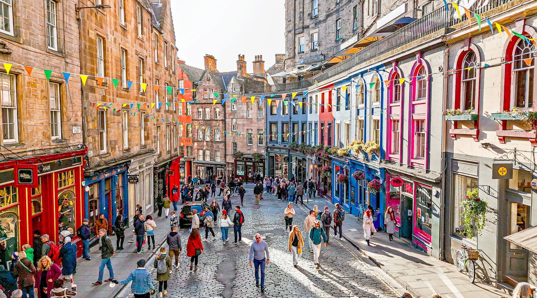 Victoria Street in the Old Town of Edinburgh, Scotland