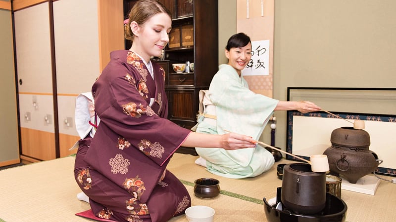 Japan & South Korea: From Tokyo to Seoul, Jidaiya Tea Ceremony